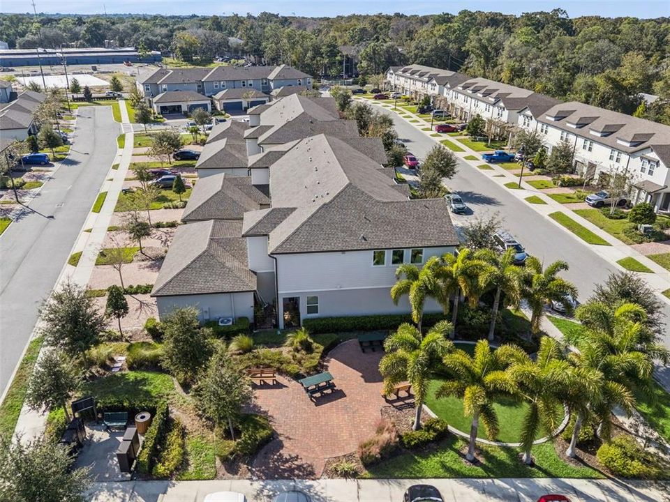 Active With Contract: $379,999 (3 beds, 2 baths, 1609 Square Feet)