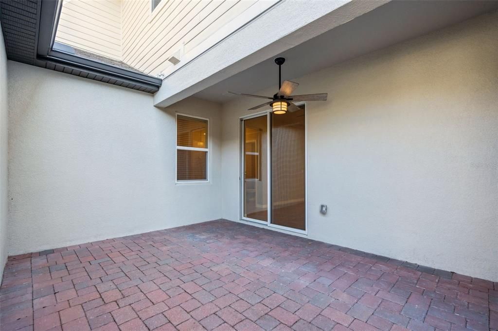 Active With Contract: $379,999 (3 beds, 2 baths, 1609 Square Feet)