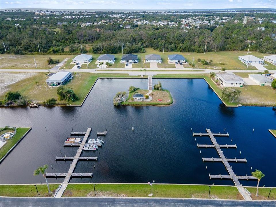 待售: $299,995 (3 贝兹, 2 浴室, 1724 平方英尺)