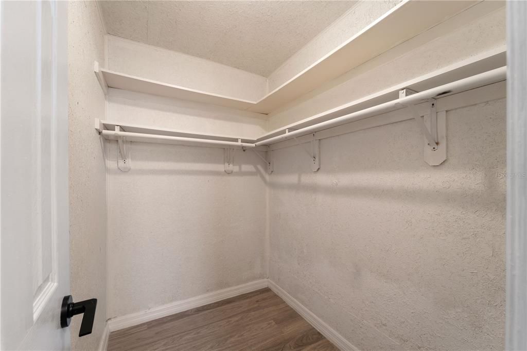 待售: $299,995 (3 贝兹, 2 浴室, 1724 平方英尺)