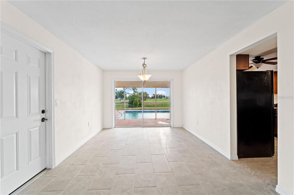 待售: $299,995 (3 贝兹, 2 浴室, 1724 平方英尺)