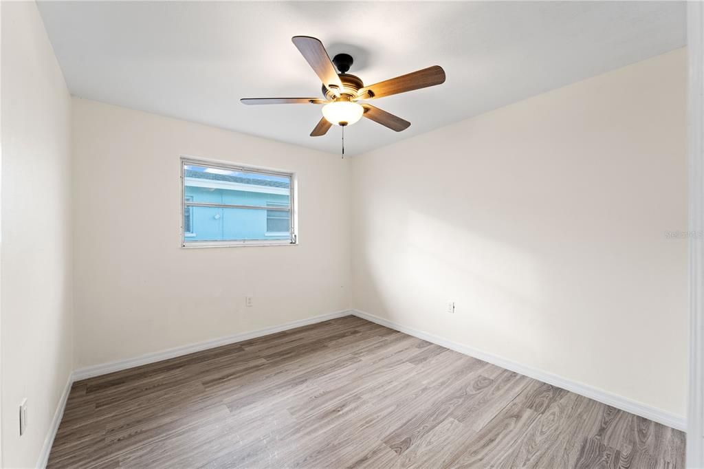 待售: $299,995 (3 贝兹, 2 浴室, 1724 平方英尺)