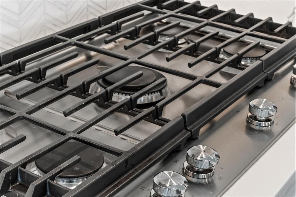 For Sale: $1,349,000 (5 beds, 3 baths, 4342 Square Feet)