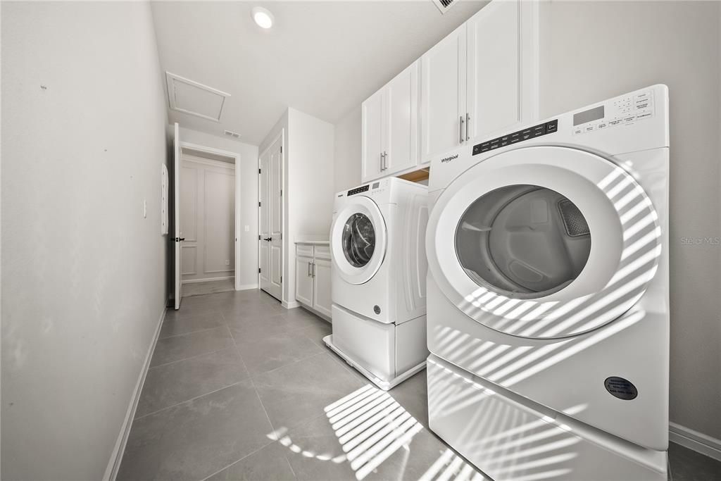 For Sale: $1,349,000 (5 beds, 3 baths, 4342 Square Feet)