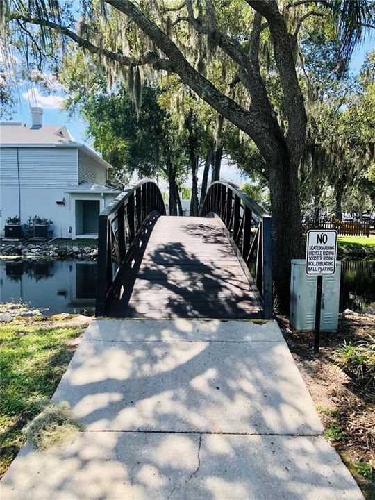 For Rent: $2,000 (3 beds, 2 baths, 1364 Square Feet)