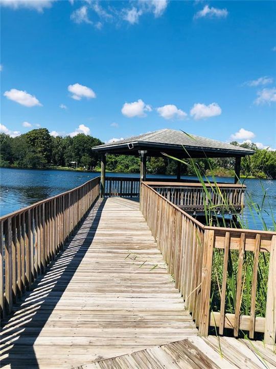 For Rent: $2,000 (3 beds, 2 baths, 1364 Square Feet)