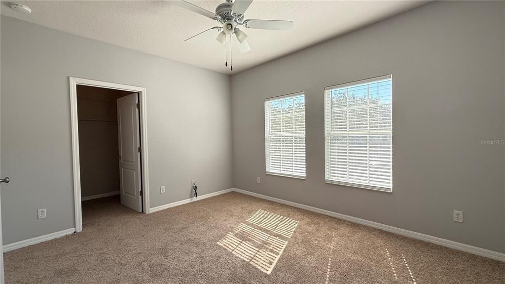 For Rent: $1,800 (4 beds, 3 baths, 1512 Square Feet)