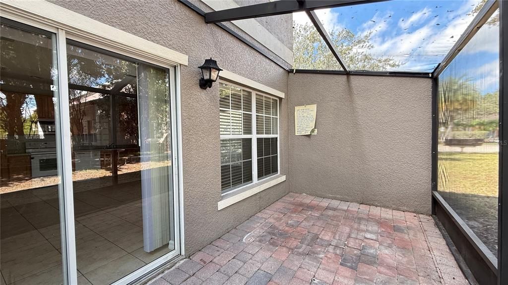 For Rent: $1,800 (4 beds, 3 baths, 1512 Square Feet)