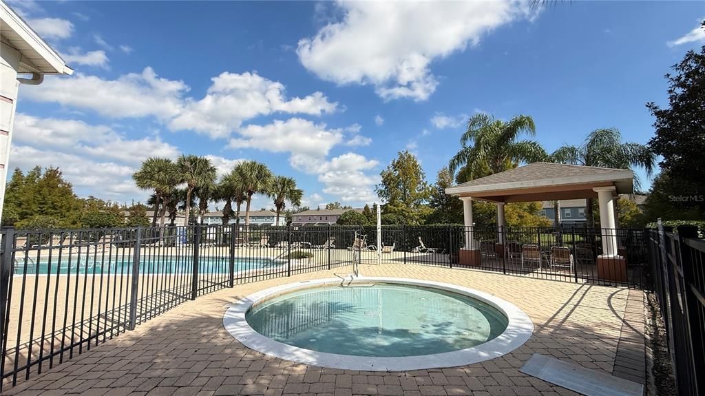 For Rent: $1,800 (4 beds, 3 baths, 1512 Square Feet)