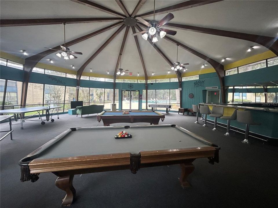 В аренду: $1,050 (2 спален, 1 ванн, 876 Квадратных фут)