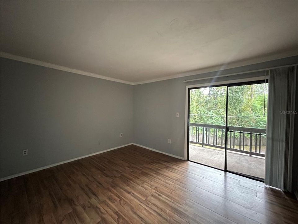 В аренду: $1,050 (2 спален, 1 ванн, 876 Квадратных фут)