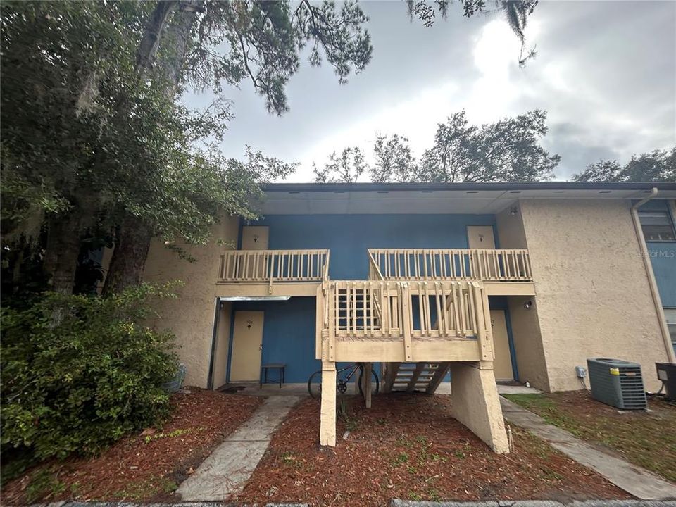 В аренду: $1,050 (2 спален, 1 ванн, 876 Квадратных фут)