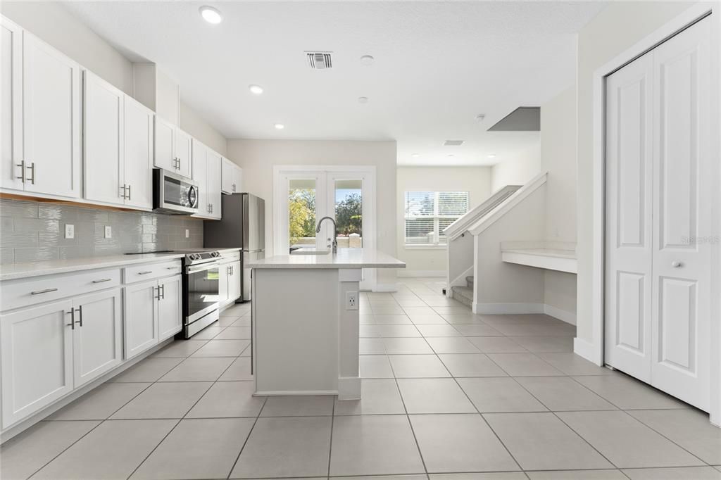 待售: $507,900 (3 贝兹, 2 浴室, 1964 平方英尺)