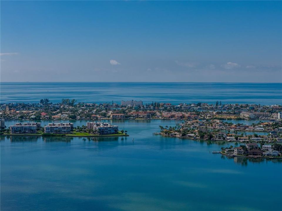 待售: $140,000 (1 贝兹, 1 浴室, 722 平方英尺)