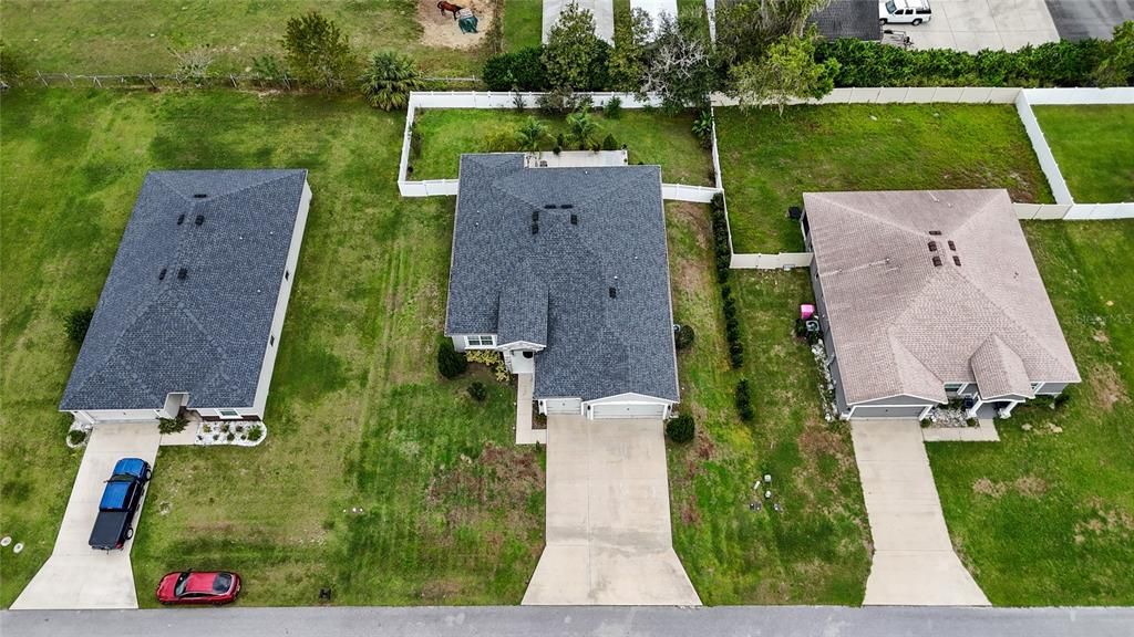 合同活跃: $379,900 (4 贝兹, 3 浴室, 2436 平方英尺)