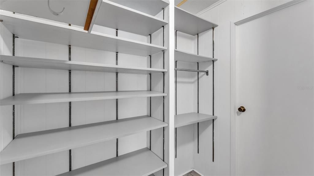 待售: $149,000 (2 贝兹, 2 浴室, 1344 平方英尺)