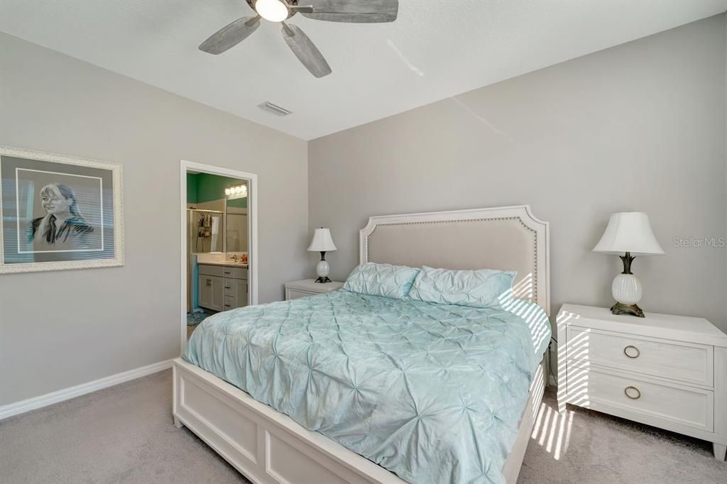 En Venta: $399,000 (3 camas, 2 baños, 1619 Pies cuadrados)