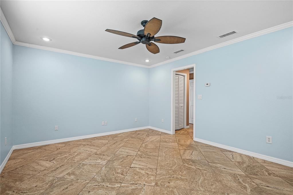 For Rent: $3,600 (4 beds, 2 baths, 1655 Square Feet)