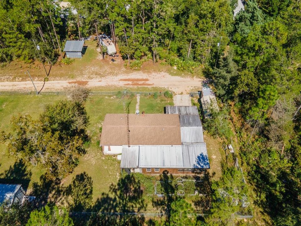 合同活跃: $170,000 (2 贝兹, 2 浴室, 1262 平方英尺)