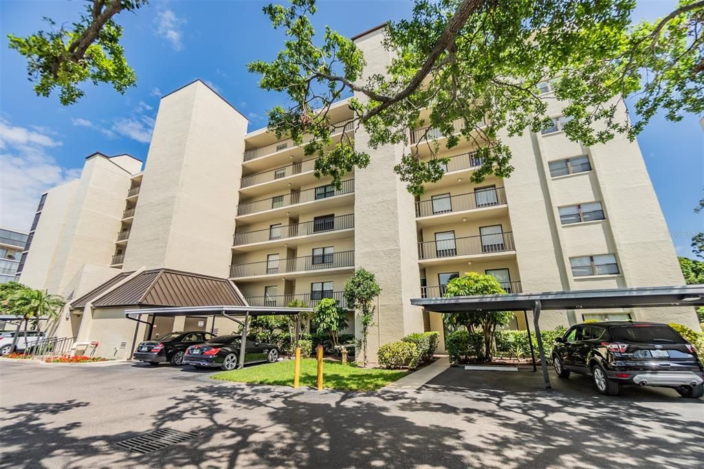 На продажу: $229,900 (2 спален, 2 ванн, 1165 Квадратных фут)