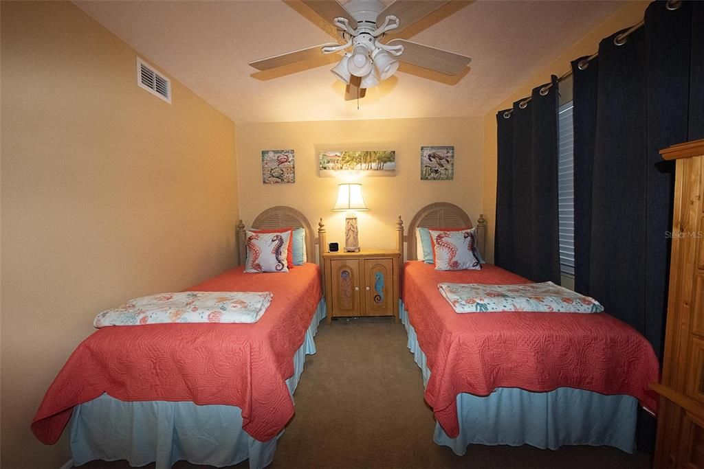 В аренду: $4,200 (2 спален, 2 ванн, 1080 Квадратных фут)