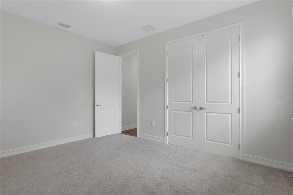 En Venta: $575,000 (3 camas, 2 baños, 2200 Pies cuadrados)