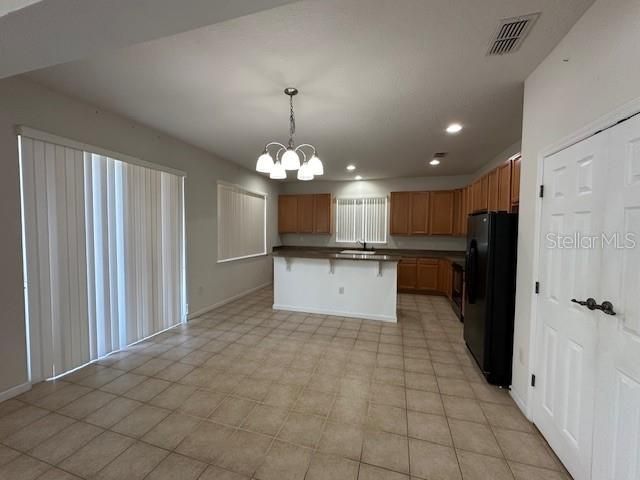 На продажу: $339,300 (3 спален, 2 ванн, 1924 Квадратных фут)