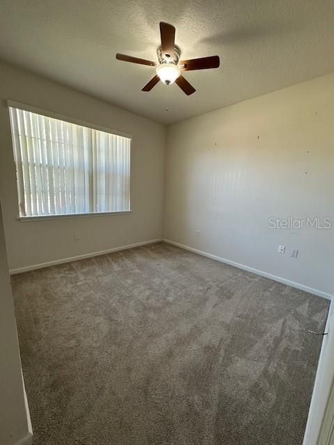 На продажу: $339,300 (3 спален, 2 ванн, 1924 Квадратных фут)