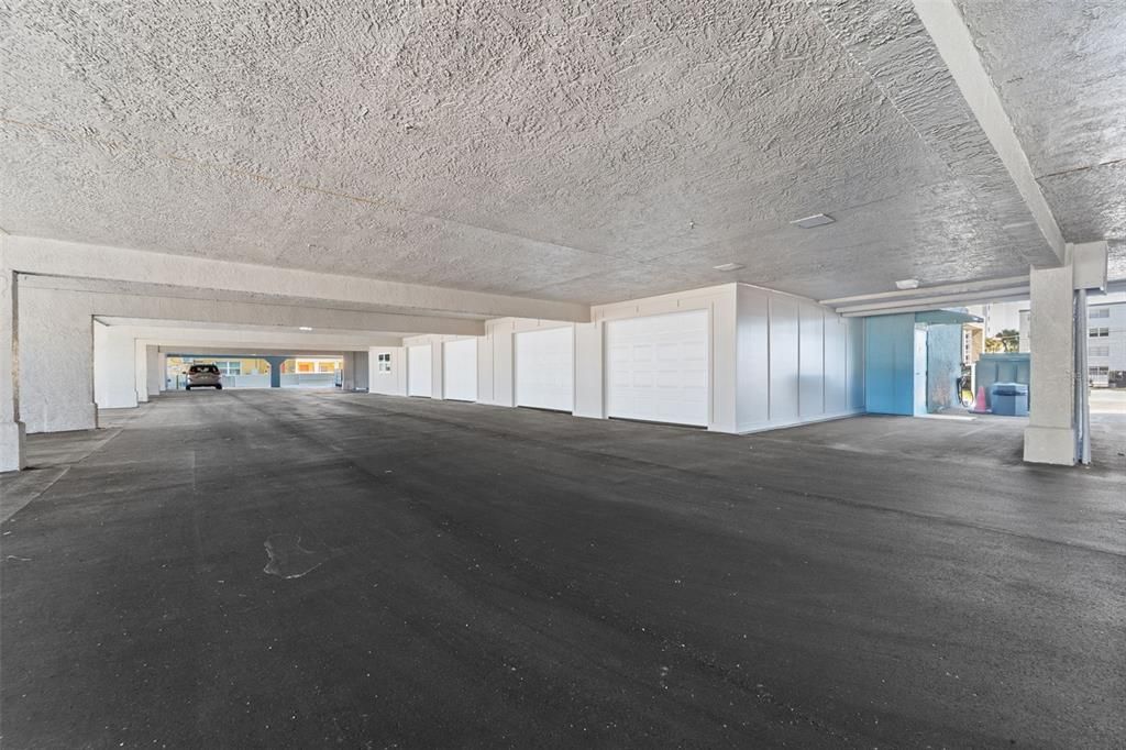 合同活跃: $999,900 (3 贝兹, 2 浴室, 1345 平方英尺)