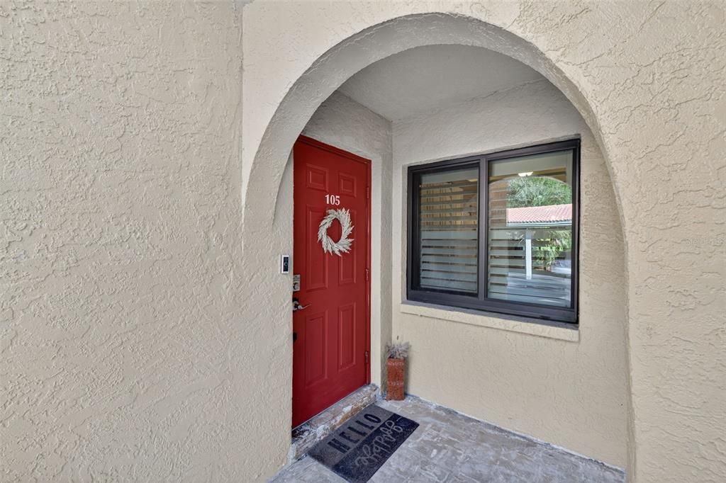 For Sale: $329,900 (3 beds, 2 baths, 1151 Square Feet)