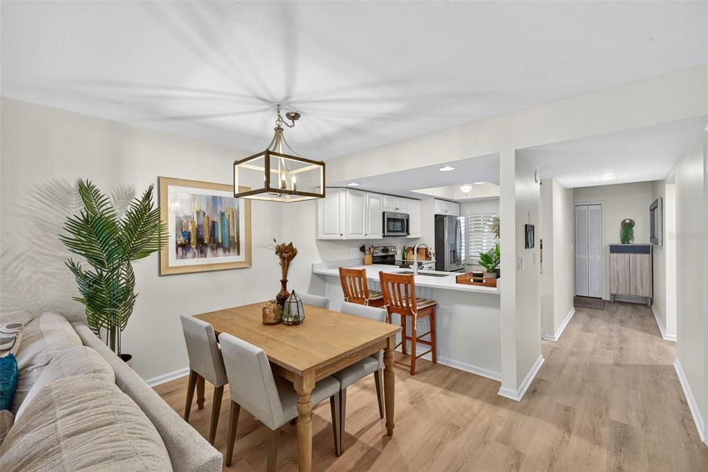 For Sale: $329,900 (3 beds, 2 baths, 1151 Square Feet)