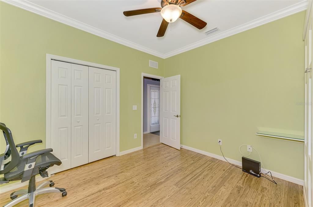 For Sale: $445,000 (3 beds, 2 baths, 1551 Square Feet)