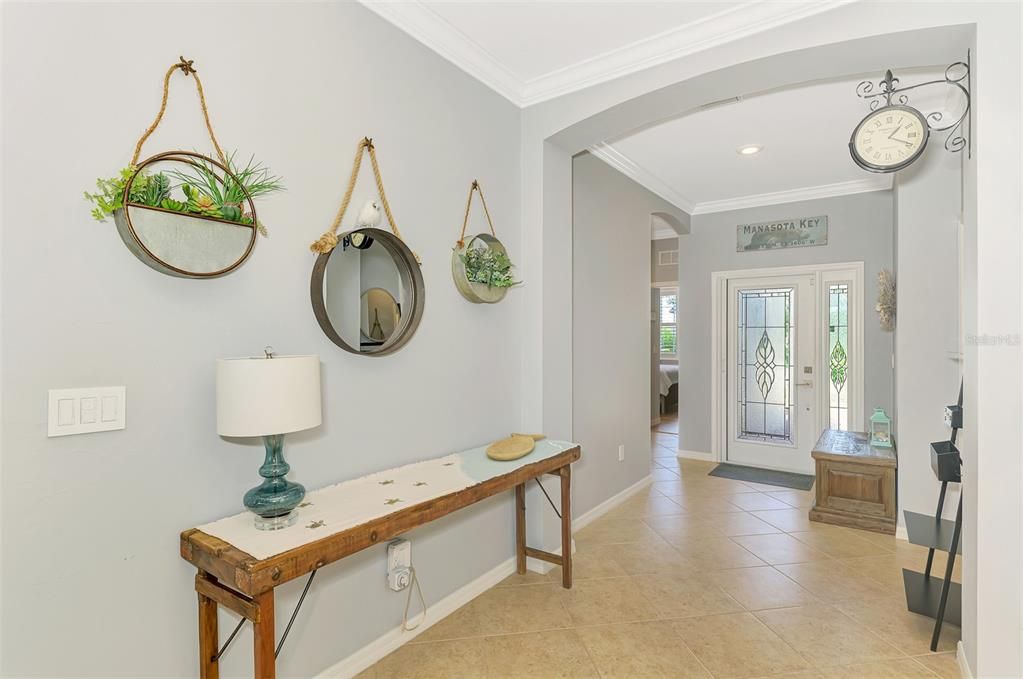 For Sale: $445,000 (3 beds, 2 baths, 1551 Square Feet)