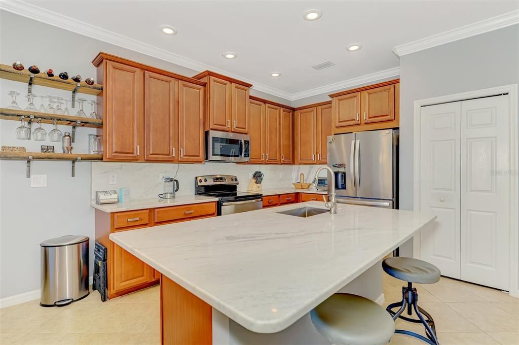For Sale: $445,000 (3 beds, 2 baths, 1551 Square Feet)