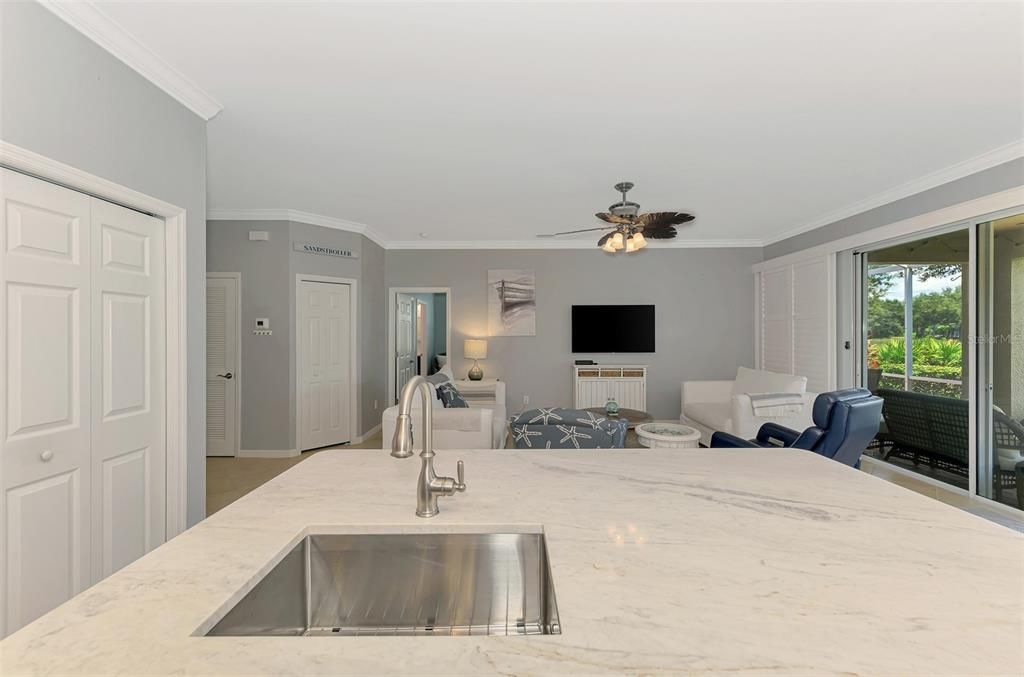 For Sale: $445,000 (3 beds, 2 baths, 1551 Square Feet)