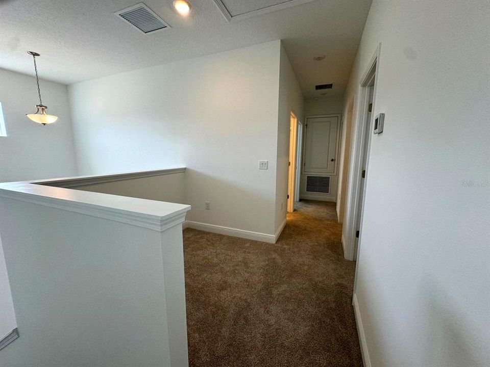 For Rent: $2,750 (4 beds, 2 baths, 1884 Square Feet)