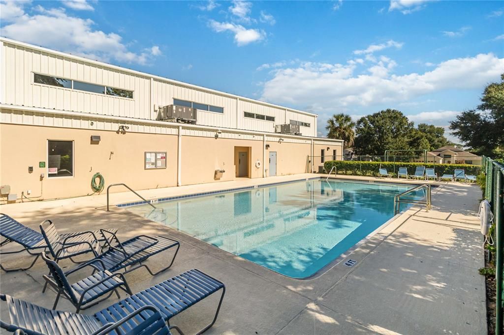 На продажу: $449,000 (4 спален, 2 ванн, 1892 Квадратных фут)