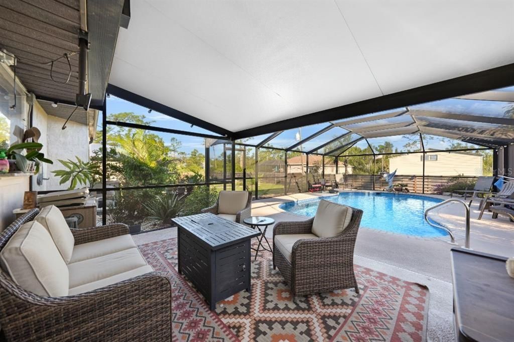 В аренду: $3,500 (2 спален, 2 ванн, 996 Квадратных фут)