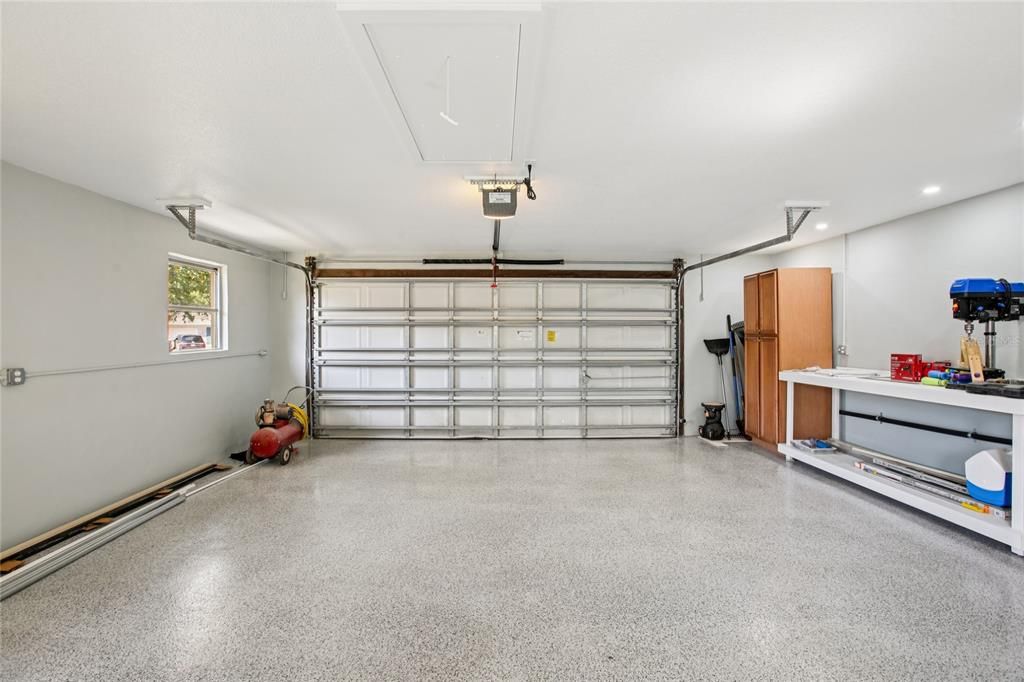 На продажу: $439,900 (2 спален, 2 ванн, 1064 Квадратных фут)