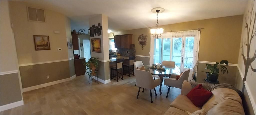 На продажу: $260,000 (3 спален, 2 ванн, 1249 Квадратных фут)