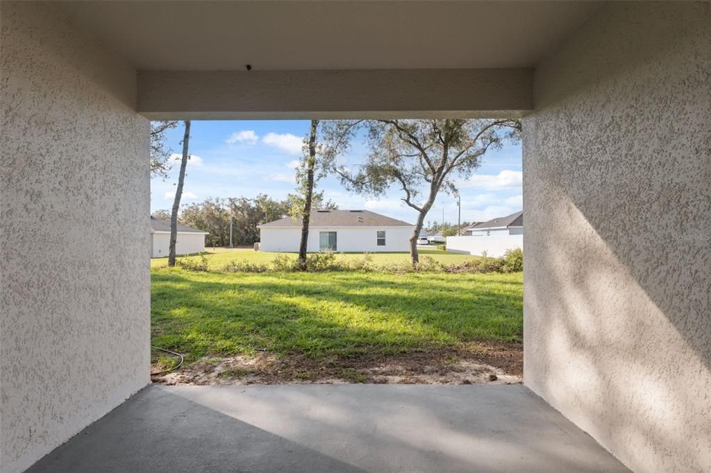 For Sale: $322,000 (4 beds, 2 baths, 1751 Square Feet)