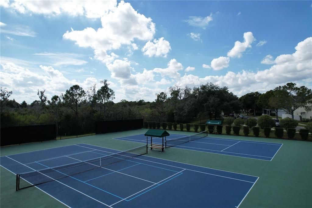 Active With Contract: $485,000 (3 beds, 2 baths, 1749 Square Feet)