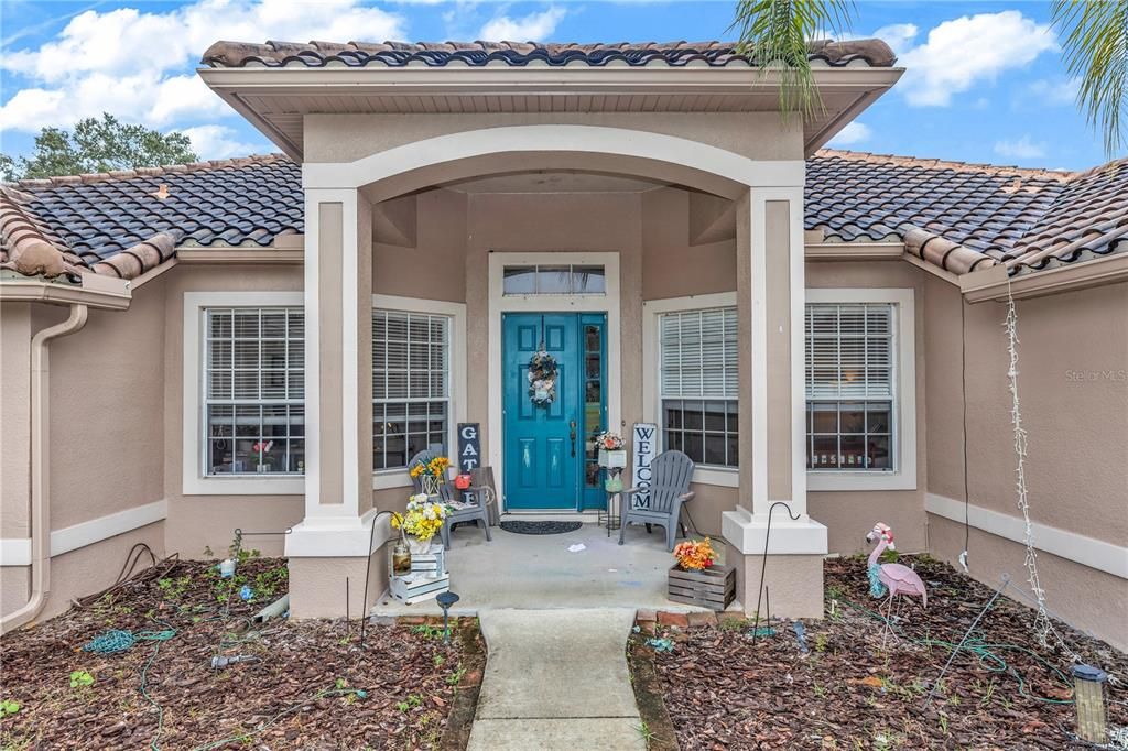 En Venta: $744,900 (4 camas, 3 baños, 2836 Pies cuadrados)