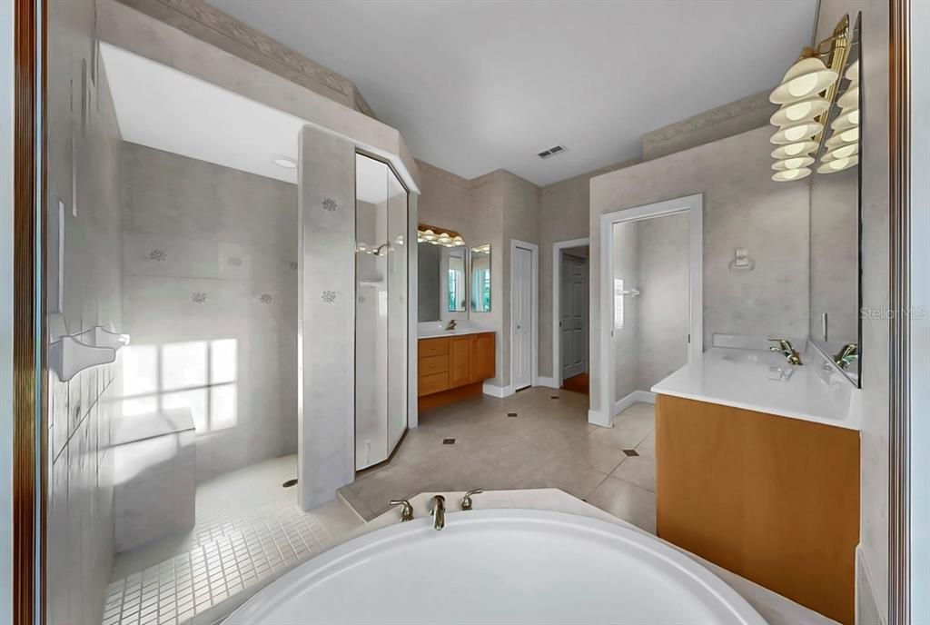 合同活跃: $1,025,000 (4 贝兹, 3 浴室, 2928 平方英尺)