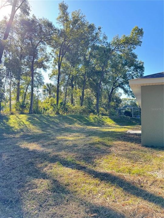 Activo con contrato: $274,500 (3 camas, 2 baños, 1557 Pies cuadrados)