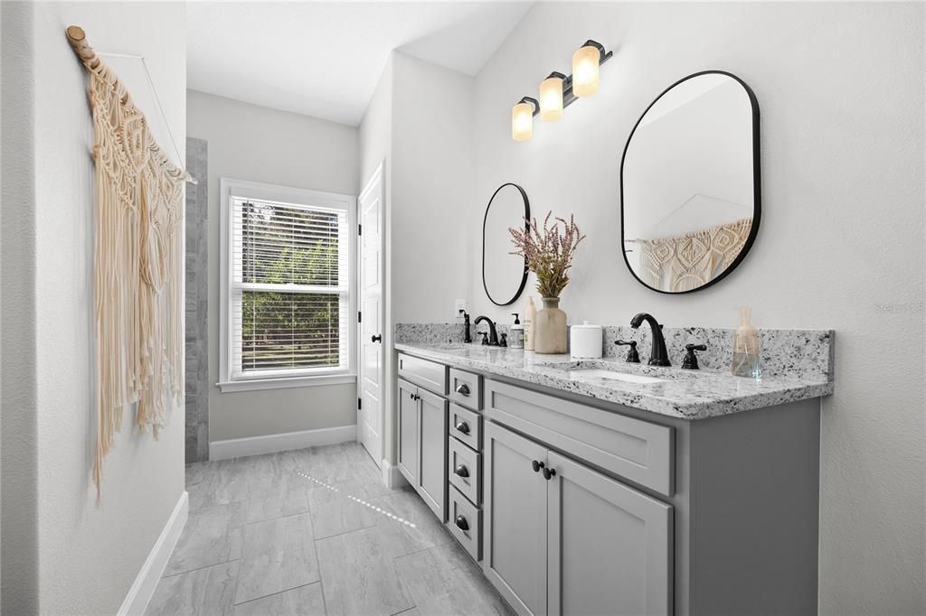 Active With Contract: $465,000 (3 beds, 2 baths, 1738 Square Feet)