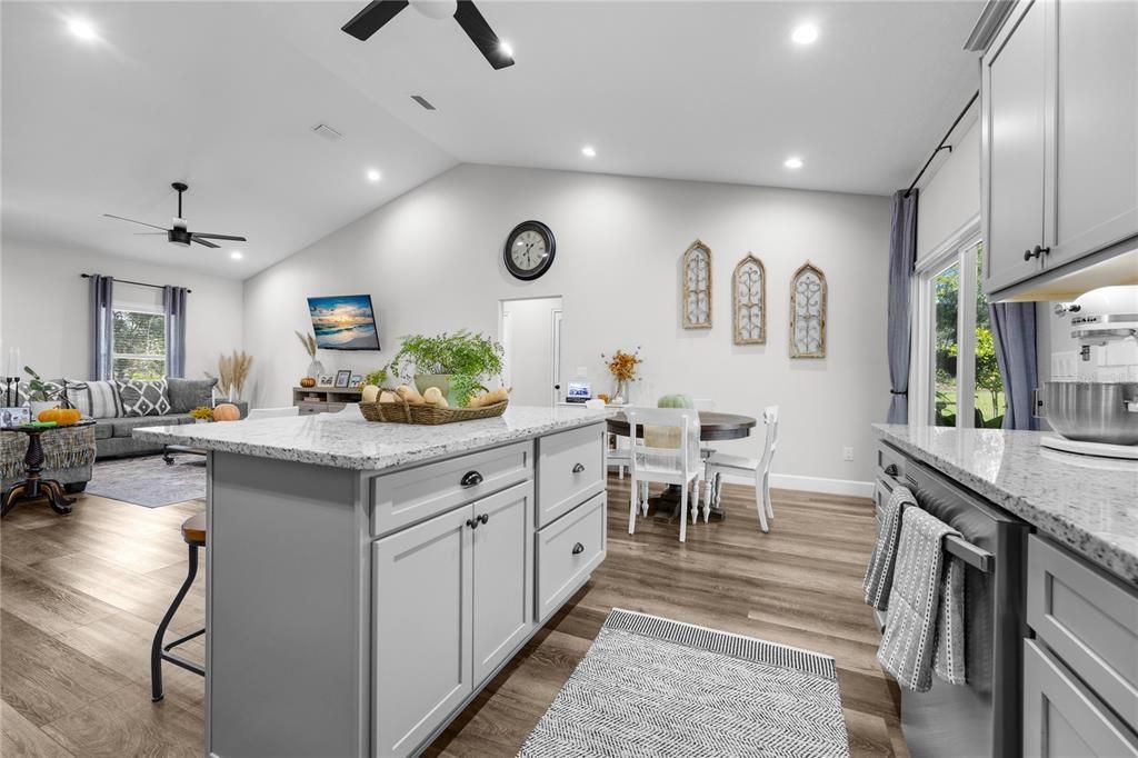 Active With Contract: $465,000 (3 beds, 2 baths, 1738 Square Feet)