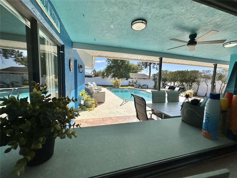 For Sale: $569,000 (3 beds, 2 baths, 1982 Square Feet)