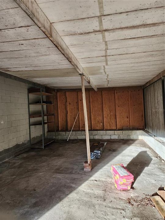 For Sale: $650,000 (5 beds, 3 baths, 2960 Square Feet)