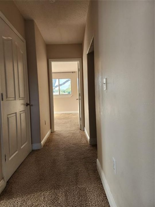 For Sale: $650,000 (5 beds, 3 baths, 2960 Square Feet)